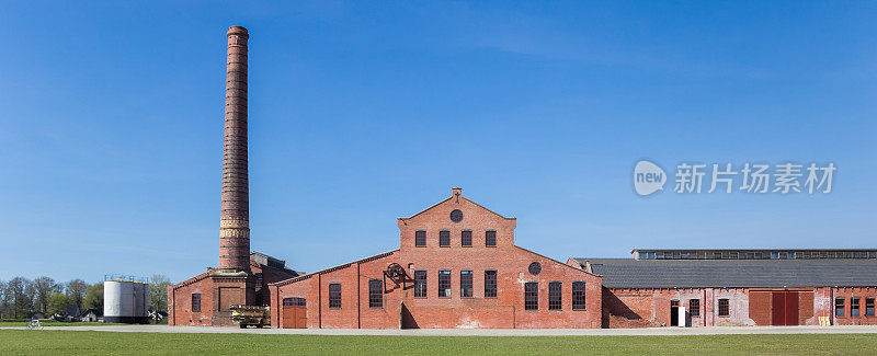 在Scheemda的历史工厂De Toekomst全景图